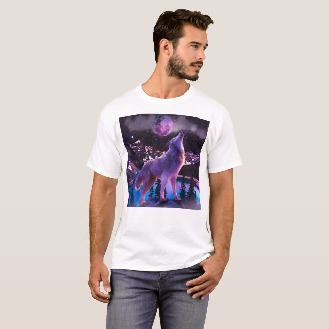 Gray wolf howling in forest T-Shirt (Front Full)