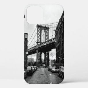 GRAYSCALE PHOTOGRAPHY OF BROOKLYN BRIDGE iPhone 12 CASE