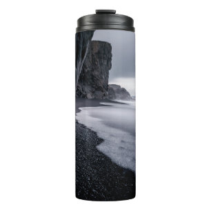 GRAYSCALE PHOTOGRAPHY OF SEASHORE AND CALM SEA THERMAL TUMBLER
