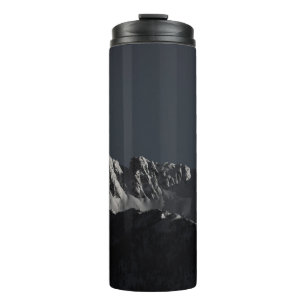 GRAYSCALE PHOTOGRAPHY OF SNOW MOUNTAIN THERMAL TUMBLER