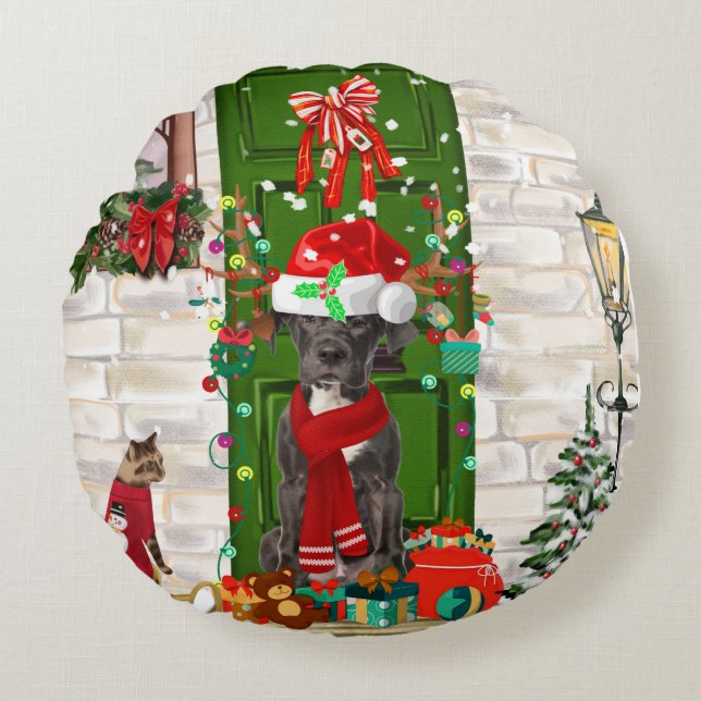 Great Dane Dog Christmas Round Pillow (Front)