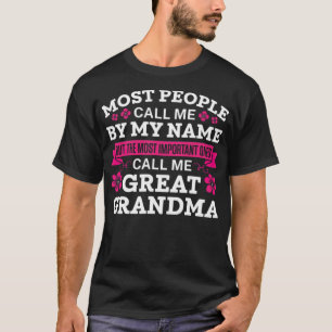 Great Grandma bibi & tina animals  T-Shirt
