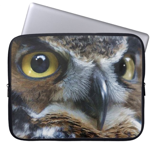 Great Grey Owl Eyes Wildlife Sleeve (Front)