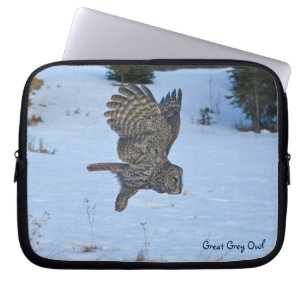 Great Grey Owl Raptor Wildlife Photo Laptop Sleeve