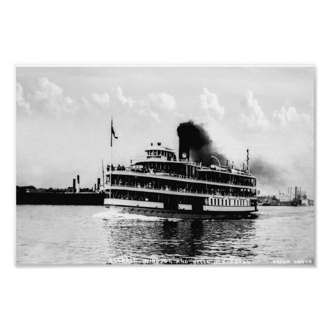 Great Lakes passenger steamer Brittannia  Photo Print (Front)