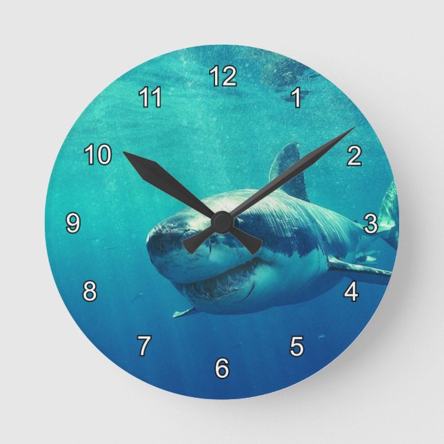 GREAT WHITE SHARK 1 ROUND CLOCK (Front)