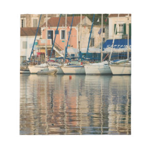 GREECE, Ionian Islands, KEFALONIA, Fiskardo: Notepad