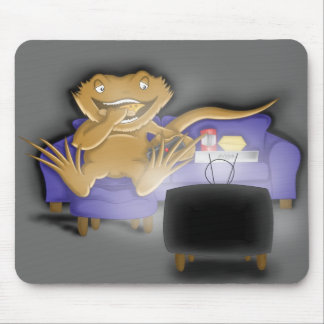 greedy beardie mouse pad