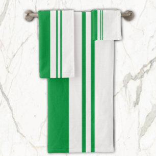 Green and White Bath Towel Set