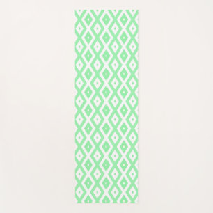 Green and white diamond pattern yoga mat