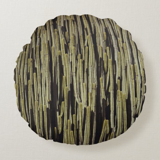 Green cactus wallpaper round pillow (Front)