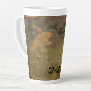 Green camouflage pattern vintage V2.0 Latte Mug
