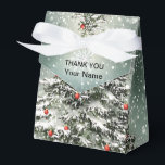 Green Christmas Tree Colourful Ornaments White Sno Favor Box<br><div class="desc">Green Christmas Tree Colourful Ornaments White Snow Favour Boxes. Unique,  beautiful,  stylish design. Easy to be personalized. Font style,  size and colours can be changed. Matching items available.</div>