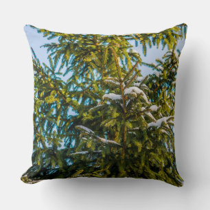 Green Christmas Tree In Snow Throw Pillow