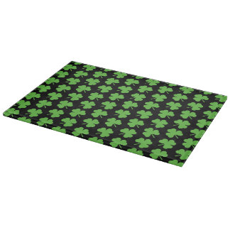 Green clover leaf cutting board