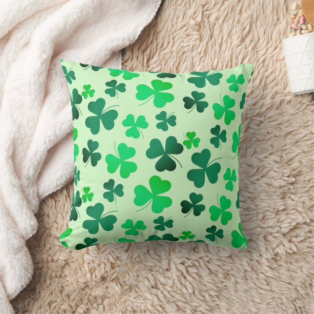 Green Clover Shamrock Leaf Floral Retro Elegant Throw Pillow (Blanket)