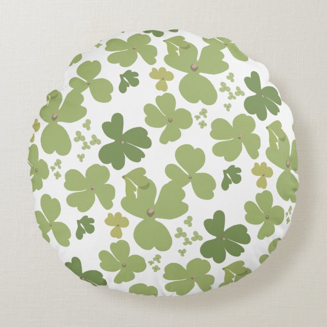 Green Cloverleaf St Patrick Day Garden Round Pillow (Front)
