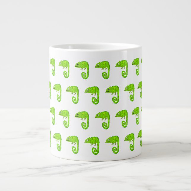 Green cute chameleon large coffee mug (Front)