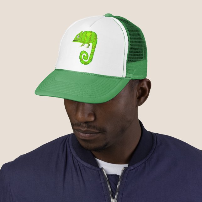 Green cute chameleon trucker hat (In Situ)