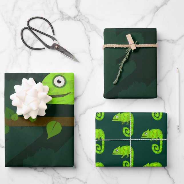 Green cute chameleon wrapping paper sheet (Front)