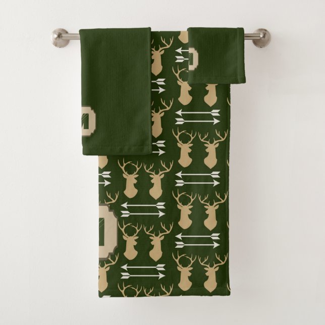Green Deer Arrow Pattern Monogram Bath Towel Set (Insitu)