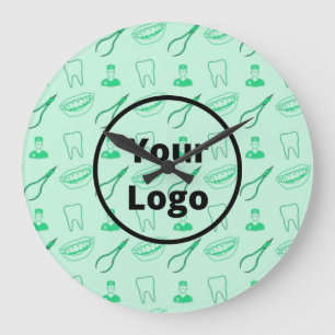 Green dentist pattern large clock