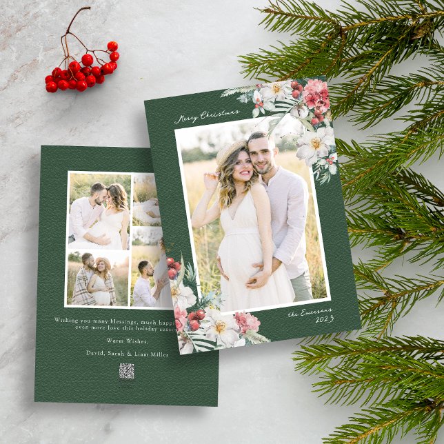 Green Elegant Christmas Photo Collage Carte de vac (Green Merry Christmas Photo Collage Holiday Card with Elegant Watercolor Botanical Florals Berries)