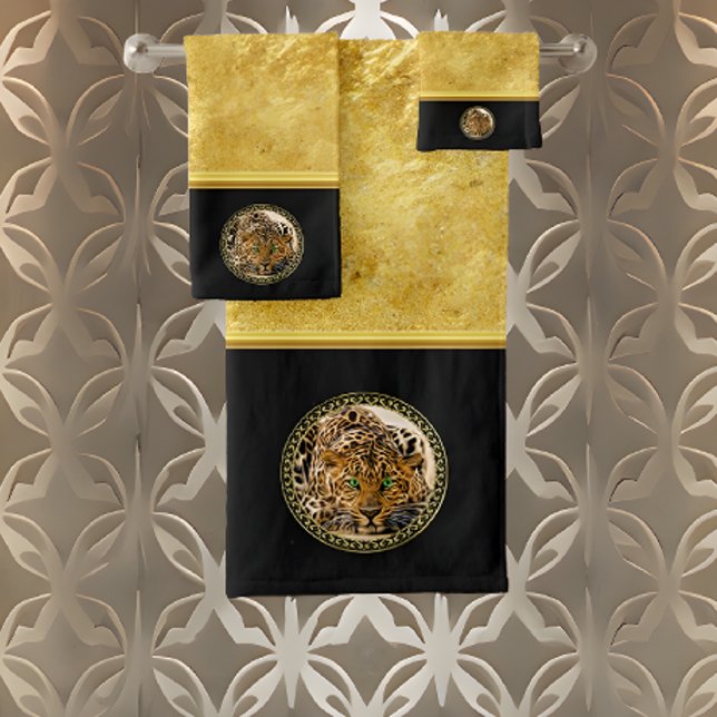 Green eye leopard with Spotted skin gold foil Bath Towel Set (Creator Uploaded)