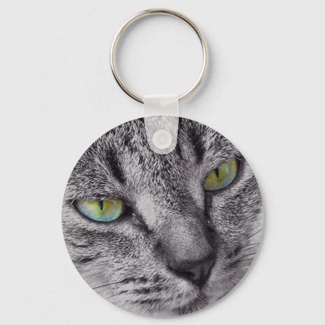 Green eyed tabby cat keychain (Front)