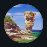Green Flowerpot Island, Tobermory, Ontario flowers Magnet<br><div class="desc">Green Flowerpot Island,  Tobermory,  Ontario flowers
 Great Green flowers gift.</div>