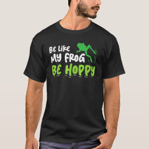 Green Frog Hunting and Cute Frog Catcher T-Shirt