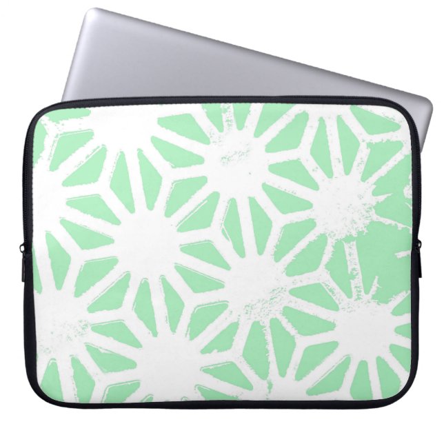 Green geometric pattern laptop sleeve (Front)