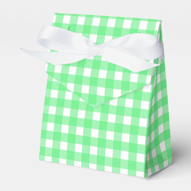 Green gingham favor box (Front Side)