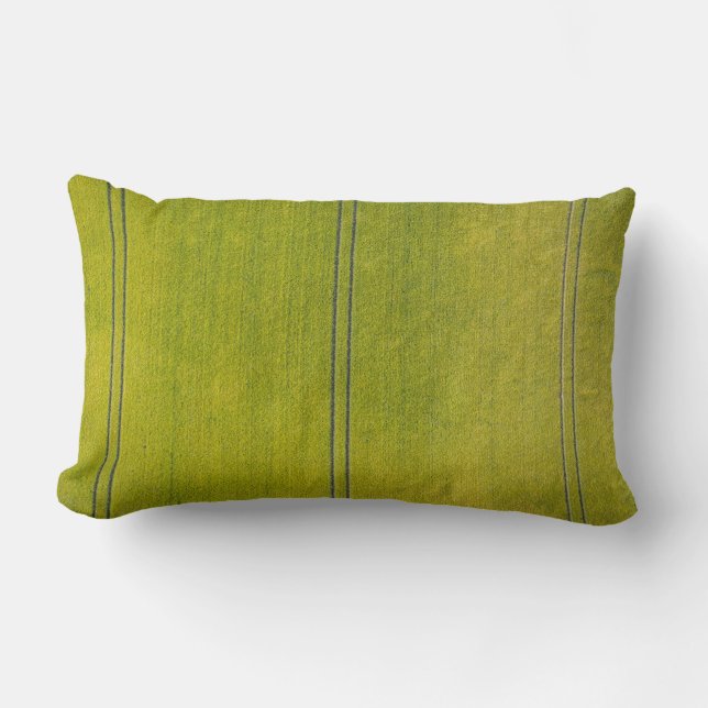 Green grass field lumbar pillow (Front)
