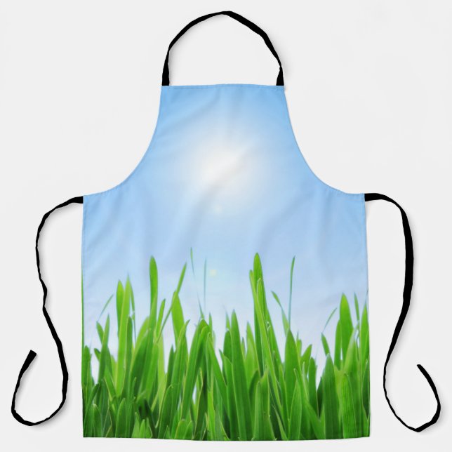 Green Grass Garden with Blue Sky Design Apron (Front)