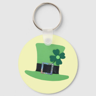 Green hat with clover for St. Patrick's day Keychain