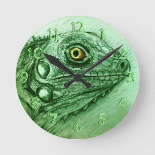Green Iguana Round Clock, Realistic Drawing Round Clock