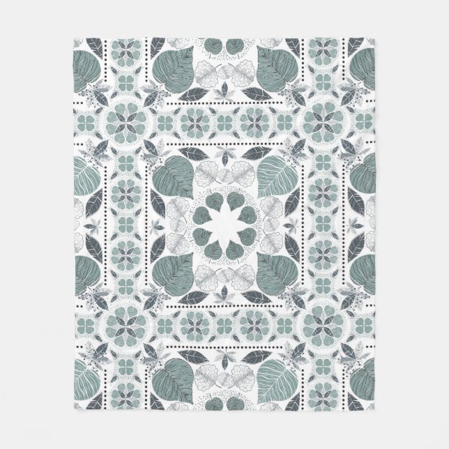 Green Leaf Pattern Design Fleece Blanket (Front)