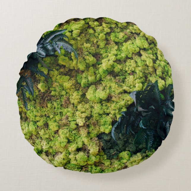 Green leafed plants round pillow (Front)