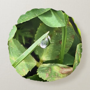 Green Leaves Romania - Botanical Foliage Wall Art Round Pillow