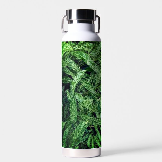 Green leaves water bottle (Front)