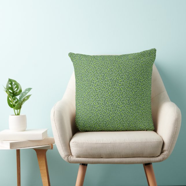 Green leopard skin pattern throw pillow (Chair)