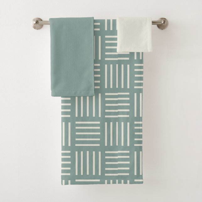 Green Lines Squared  Bath Towel Set (Insitu)