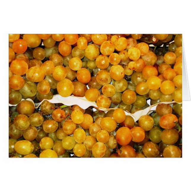 Green Lusciously Sweet Grapes (Front Horizontal)