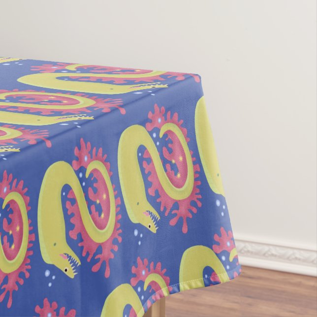 Green moray eel funny cartoon illustration tablecloth (In Situ)