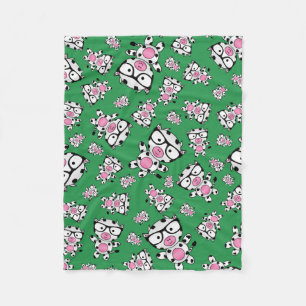 Green nerd cow pattern fleece blanket