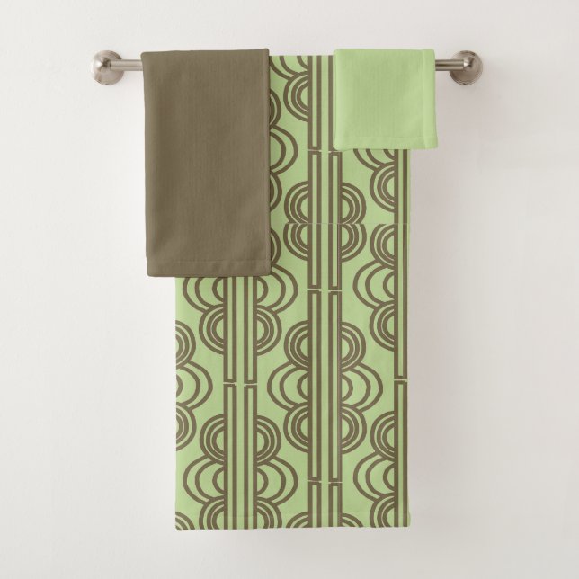 Green Oval Chains  Bath Towel Set (Insitu)