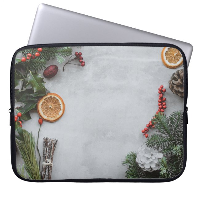 GREEN PALM LEAF LAPTOP SLEEVE (Front)