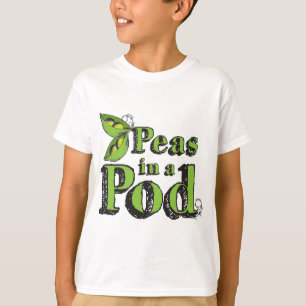 Green Peas Drawing Vegetable Art 2 Peas in a Pod T-Shirt