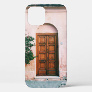GREEN PLANTS BESIDE BROWN WOODEN DOOR iPhone 12 CASE